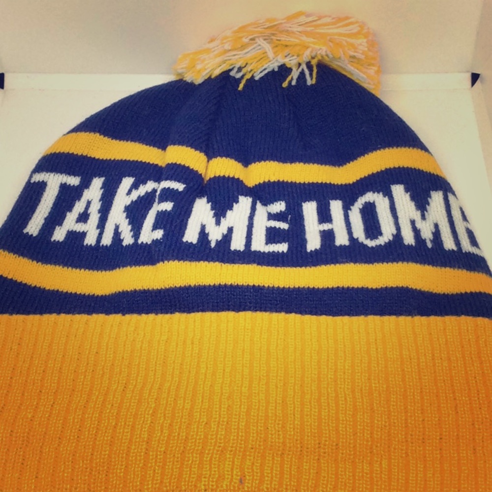 Cirque Winter Winter Hat West Virginia Unisex